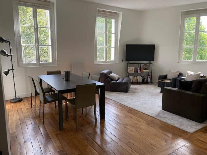 Appartement 3 Chambres Paris 7E Eksteriør billede