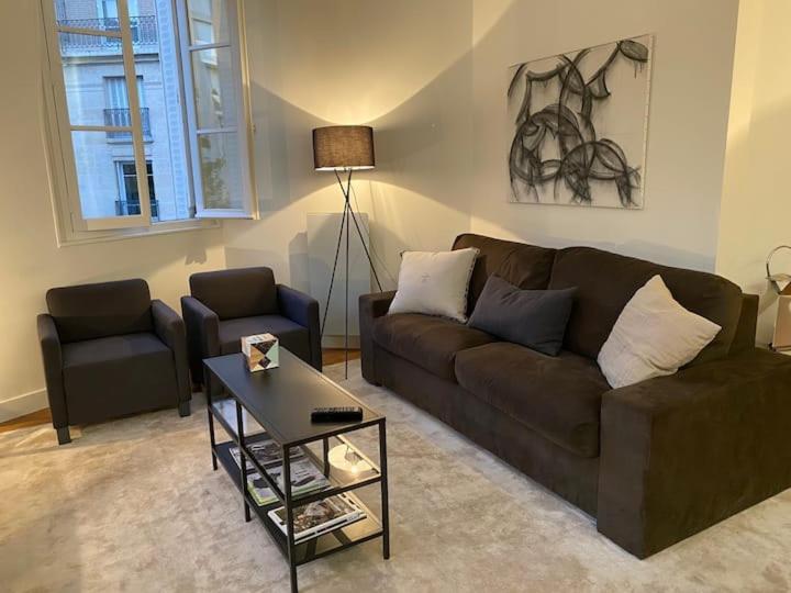 Appartement 3 Chambres Paris 7E Eksteriør billede